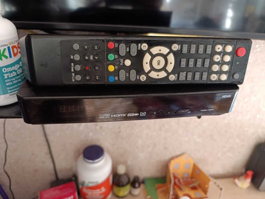 Продается Тюнер "Dreamsky HD4X"