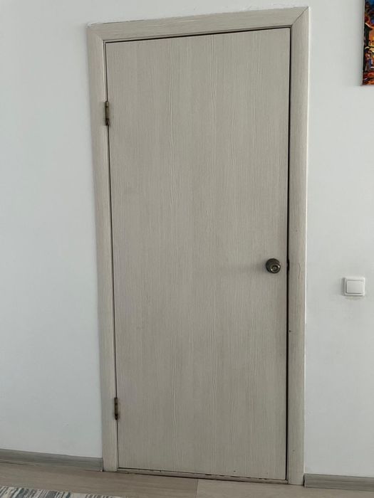 Межкомнатные двери б/у