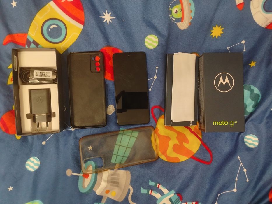 Продам телефон  motorola