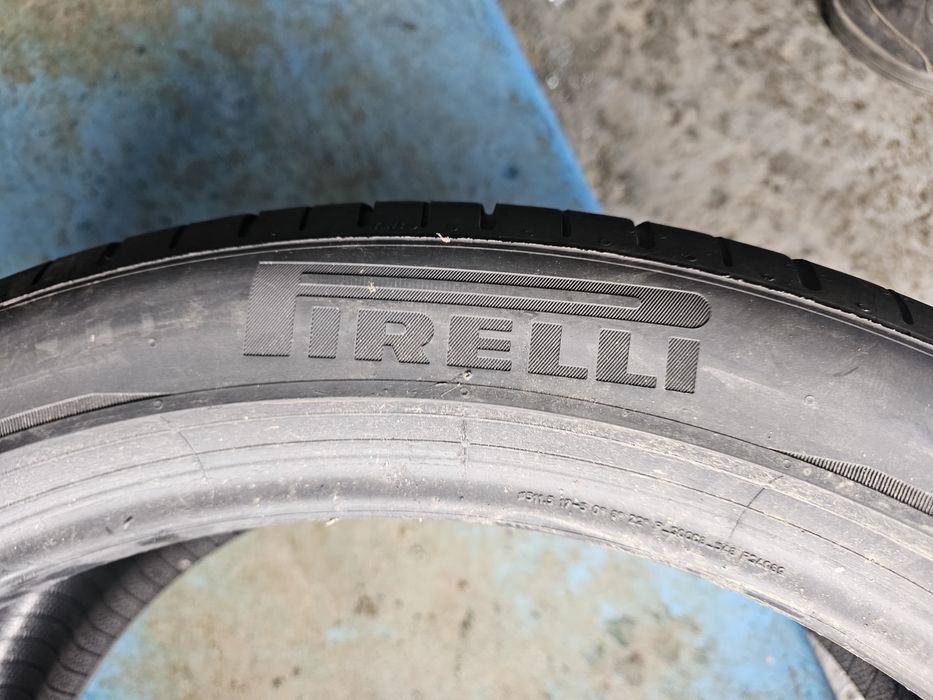 255 40 20 vara pirelli