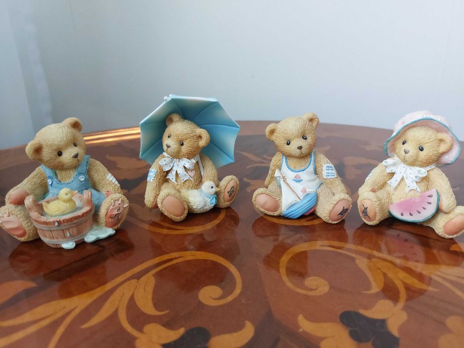 4 ursuleti colectibili Cherisshed Teddies Priscilla Hillman