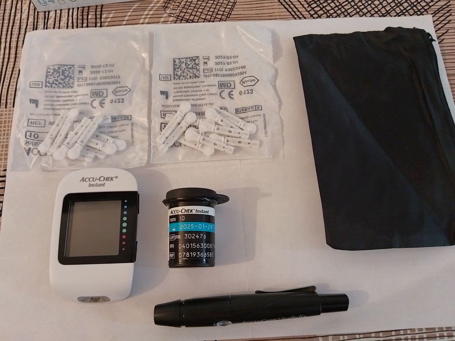 Глюкомер accu-check instant