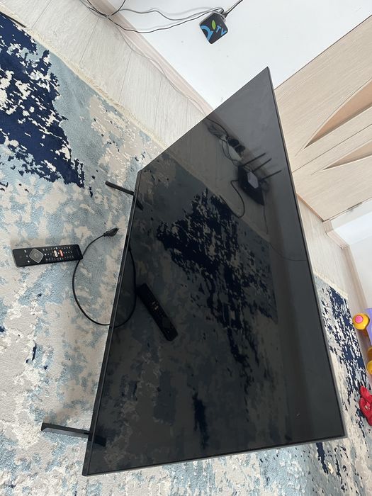 Продам Телевизор на запчасти