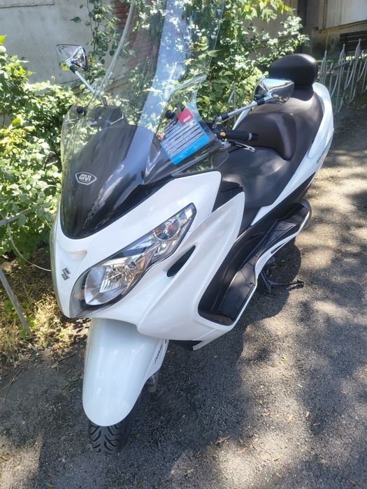 Suzuki Burgman 400cc