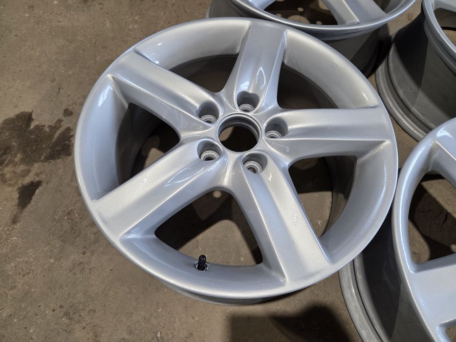 Алуминиеви Джанти 17 цола 5 х 114.3 Honda Хонда  Оригинални