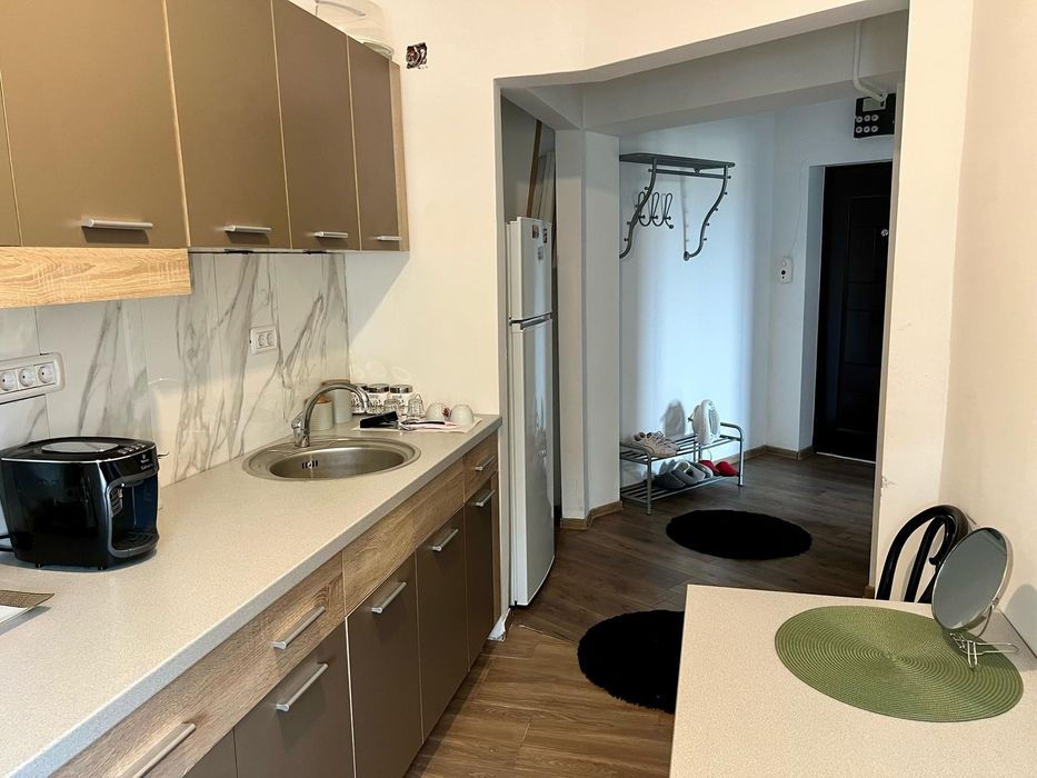 Ofer spre închiriere apartament 1 camera