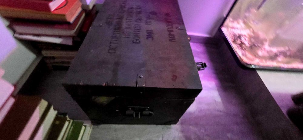 Руски стар военен дървен сандък