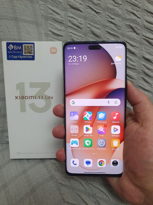 Srochna Proda sotiladi Xiaomi 13 Lite 5G 8+8/128Gb Black Flagman