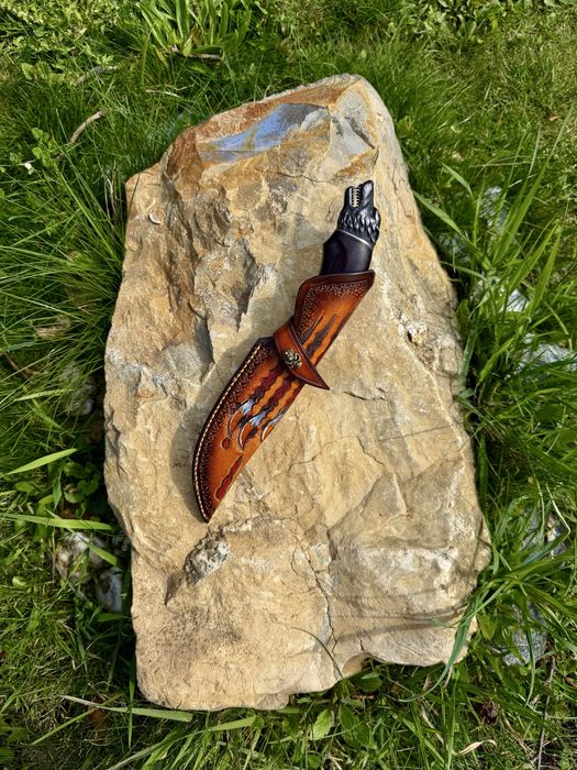 Cuțit de Vânătoare