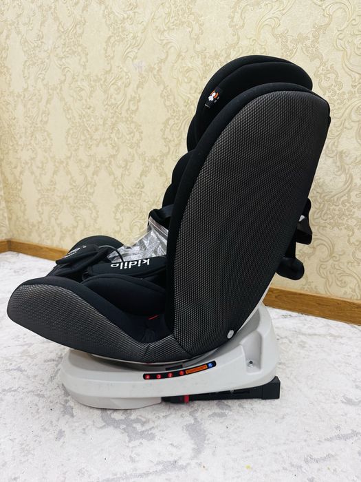 автокресло новий