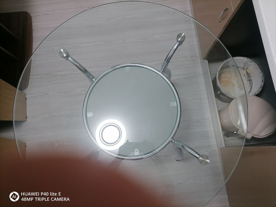 Masa de sticla de vanzare