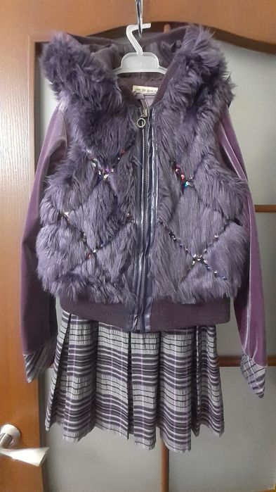 Продам платье с жилеткой