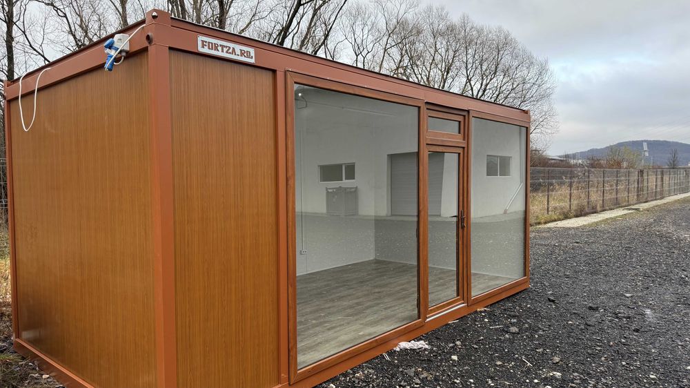 Container vitrina 6 x 3 m