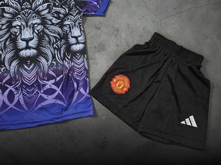 Детски екип на Манчестър Юнайтед  специално издание!