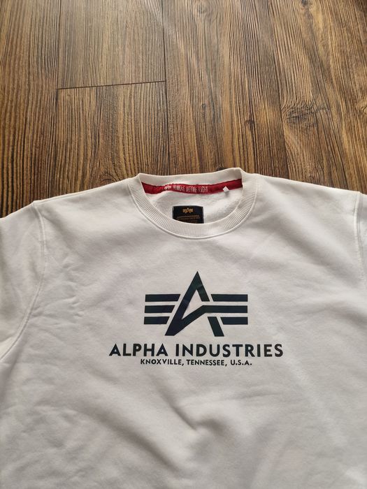 Страхотна  мъжка  блуза суитчър ALPHA INDUSTRIES размер L