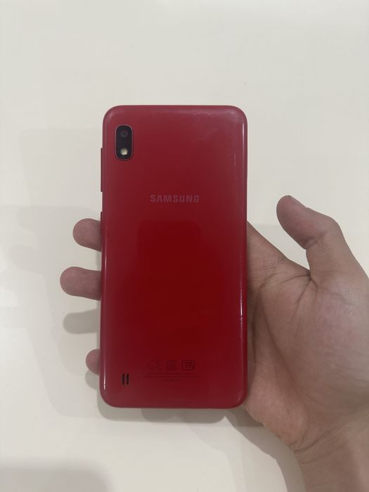 Продам Идеальный Samsung A10