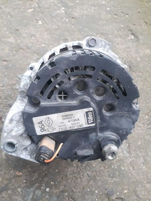 Динамо за Рено Клио