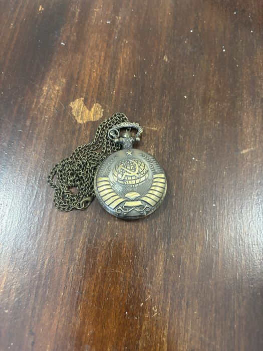 Продавам лот от джобни часовници