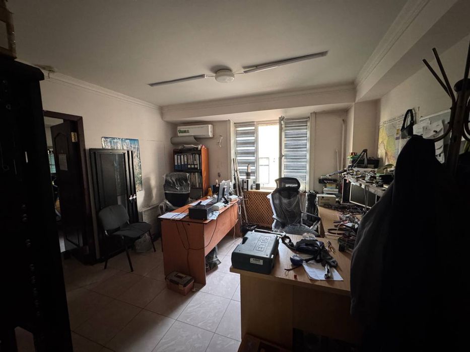 Продаётся коммерческое помещение дархан