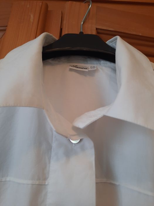 Bluza dama alba cu broderie mărimea 40