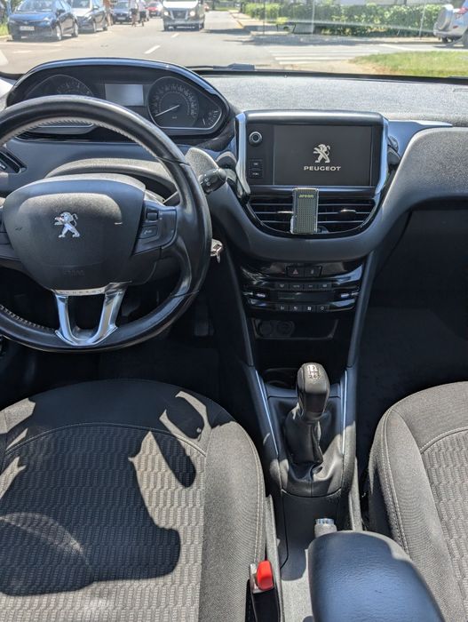 Peugeot 208 ( iunie 2019)