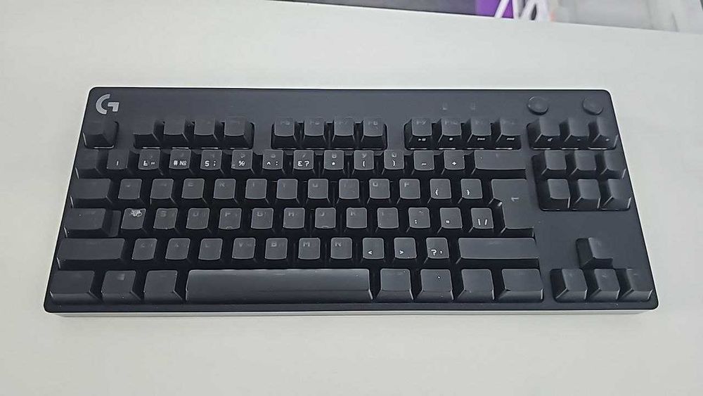 Logitech G Pro — компактная игровая клавиатура