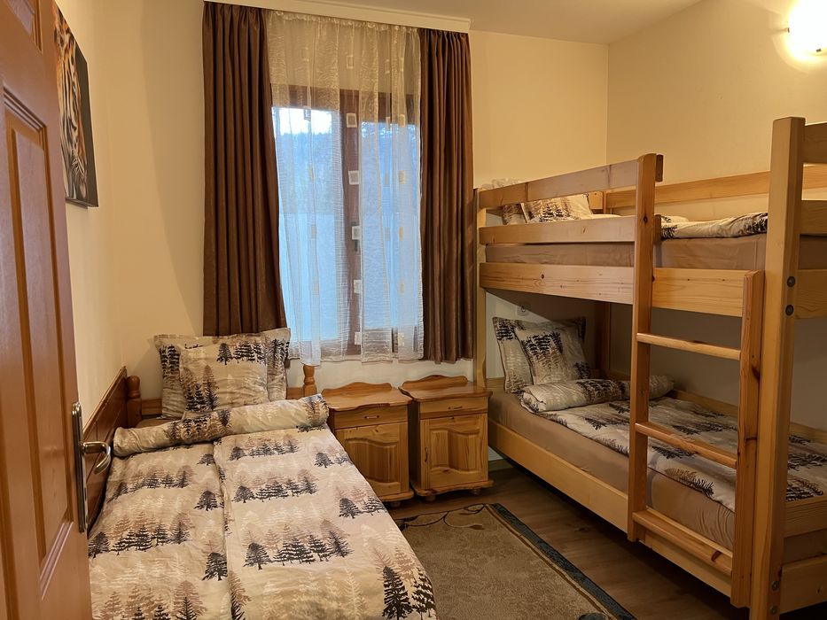 Къща за гости “Sunrise”- Цигов Чарк