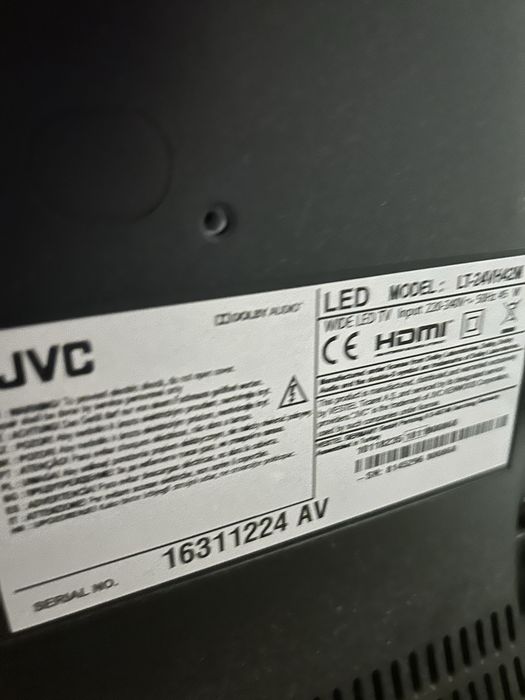 Продавам телевизор JVC 24”