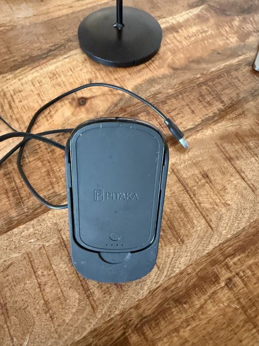 Incarcator wireless si baterie externa Pitaka
