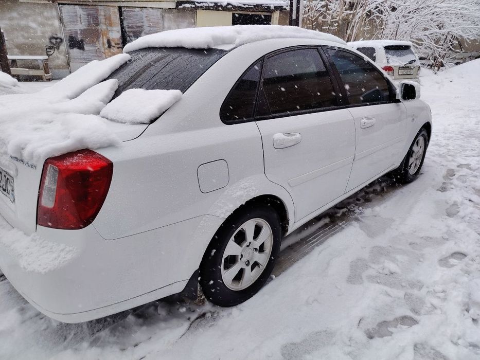 2019 Gentra 3 pozitsa Gaz bor