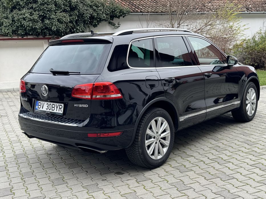 Volkswagen Touareg 3.0 TSI Hibrid