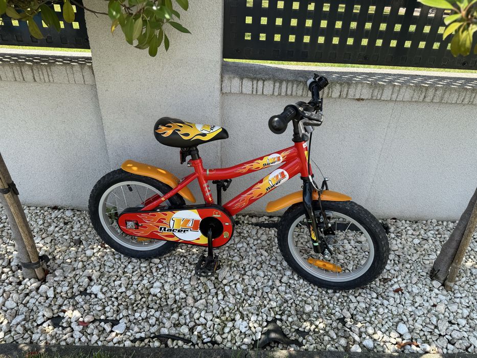 Bicicleta copii, cu roti ajutatoare