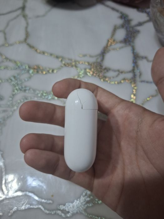 Airpods 2 один наушник