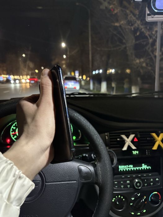 iPhone 11 pro 256 arzon