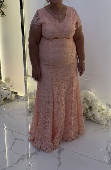 Вечернее платье в отличном состоянии