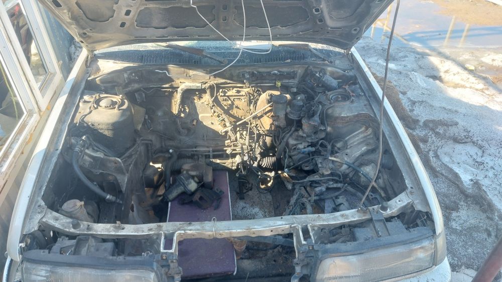 Продам  мазду626