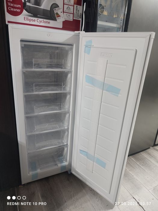 AIWA. брендидан музлатгич