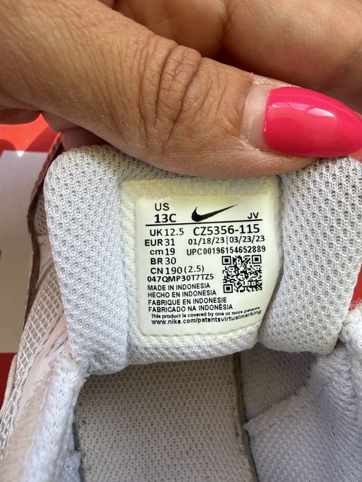 Маратонки Nike  31 ви номер