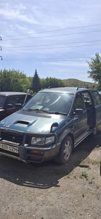 Mitsubishi RVR 1994 года