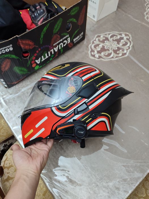 Мотошлем QIKE с гарнитурой