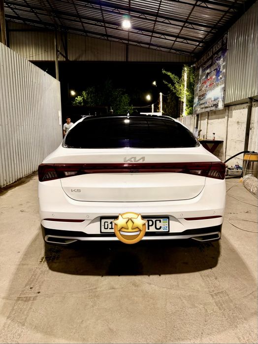 Продоеться новая Киа К5