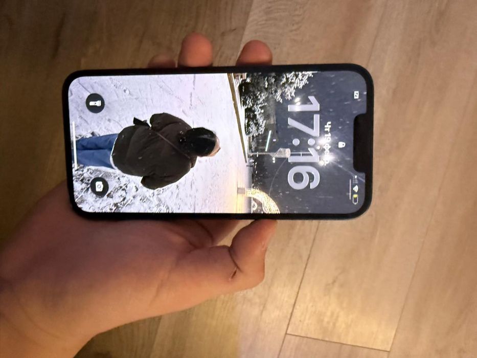 Продам 14 айфон в идеальном состоянии