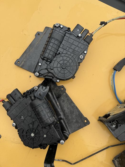 Вакуми брави bmw f06 f12 f13 бмв ф06 ф12 ф13 вакуми