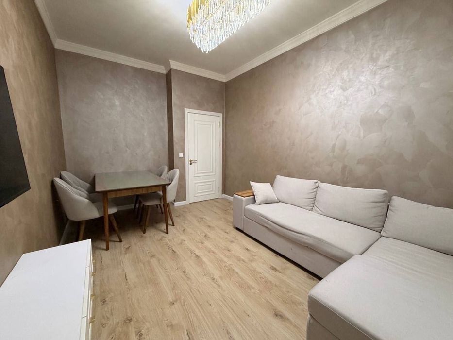 Продажа квартиры  Юнусабад  жк " Манзара" 2/15/16