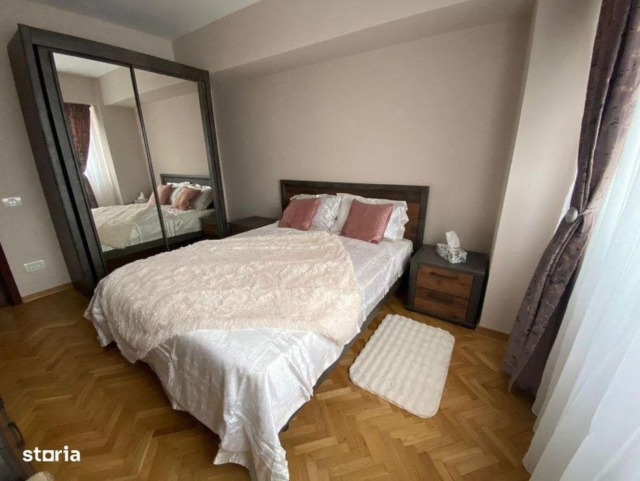 Apartament 3 camere-decomandat-zona Titulescu/Victoriei