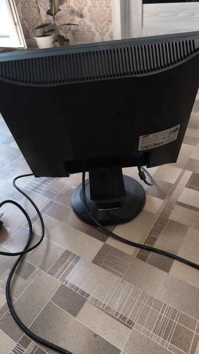 Монитор Samsung 17 дюймов