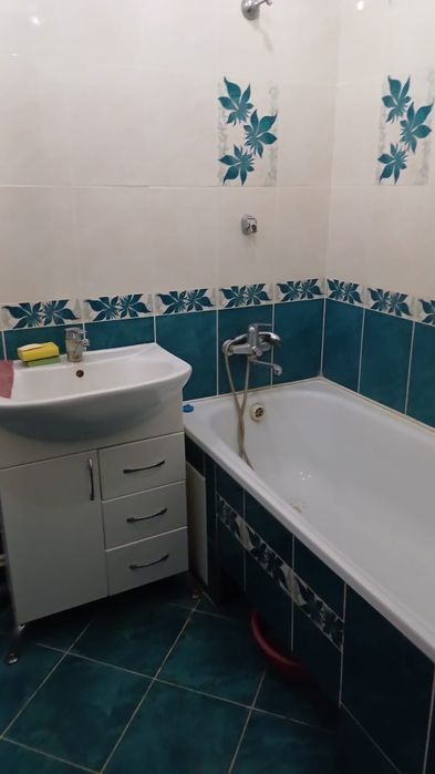 Продам 4х комнатную квартиру