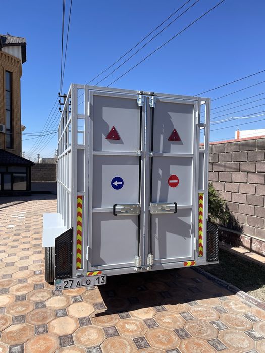 Прицеп легковой