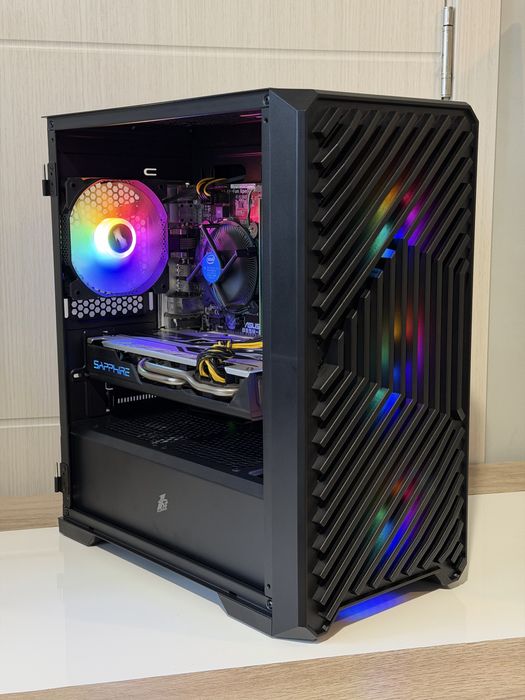 Геймърски компютър i5 4460, RX570,8GB RAM
