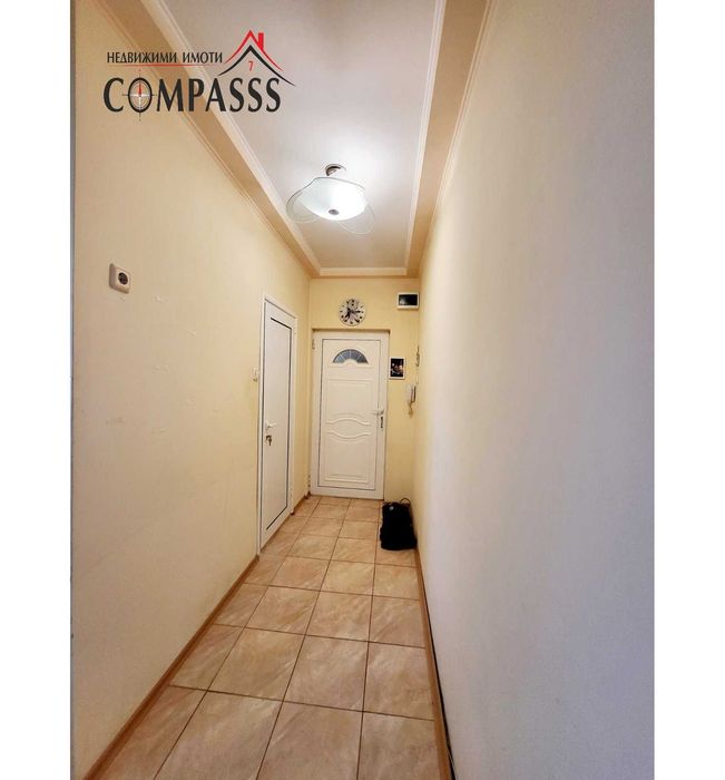 Продава се Двустаен апартамент в Добрич, Христо Ботев - 62 кв.м за 872 €/кв.м - Снимка #3